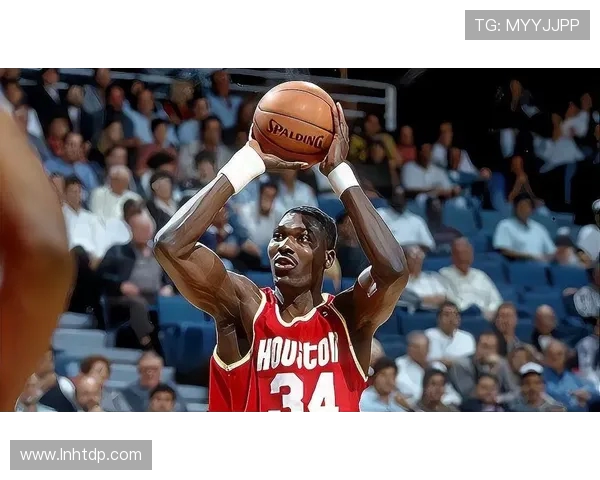 哈基姆·奥拉朱旺：从尼日利亚篮球少年到NBA传奇巨星的辉煌历程