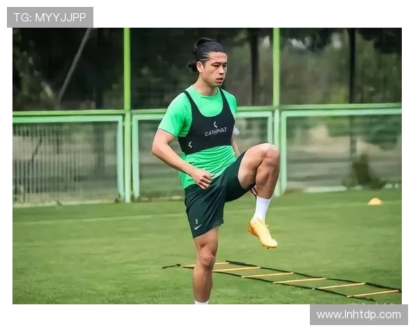 张玉宁：从青涩新星到国家队锋线支柱的成长历程与挑战