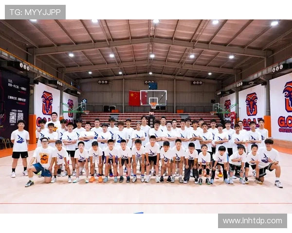 篮球运动员的成长之路：从草根到巨星的拼搏与奋斗