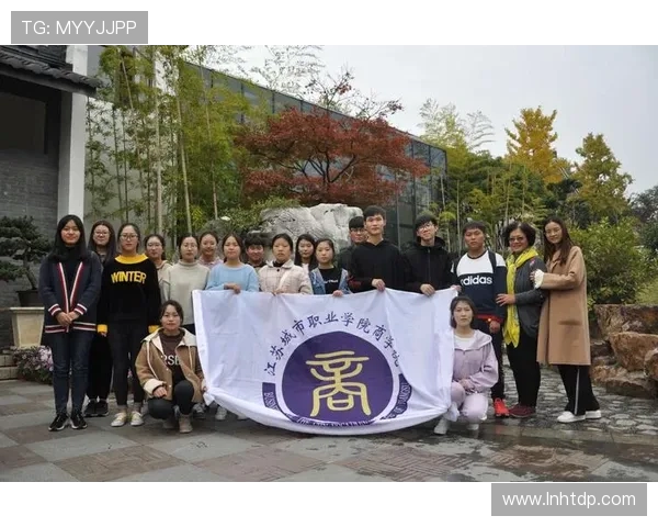 南京城市马拉松赛中飞盘队意识表现的深度点评与分析