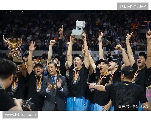 南京羽毛球队以97分稳居总决赛积分榜首位争夺冠军形势一片大好