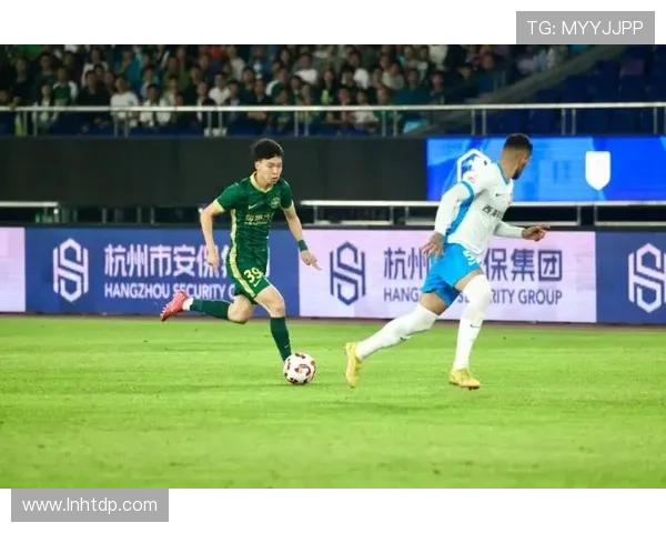 杭州足球队意识变革引发热议助力球队崛起与发展新篇章